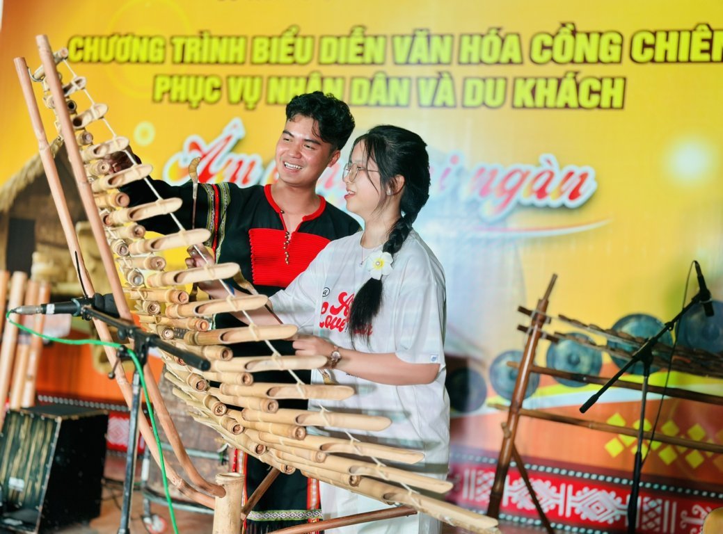 Chương trình biểu diễn Văn hóa Cồng chiêng phục vụ Nhân dân và du khách